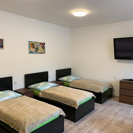 Apartements Studio 964 Libeznice ภายนอก รูปภาพ