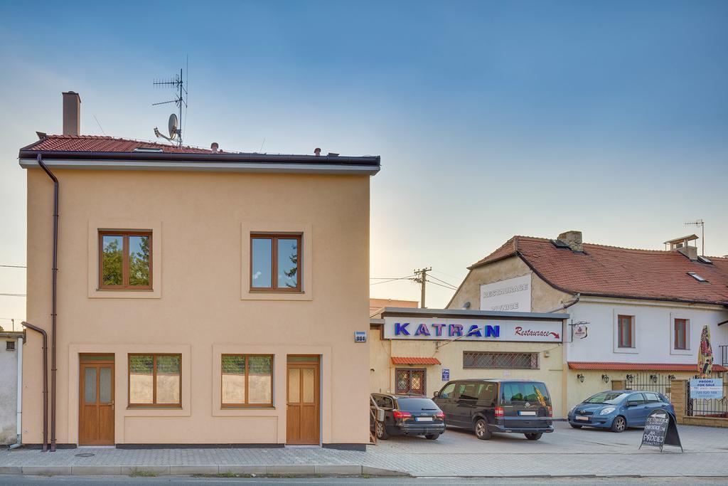 Apartements Studio 964 Libeznice ภายนอก รูปภาพ